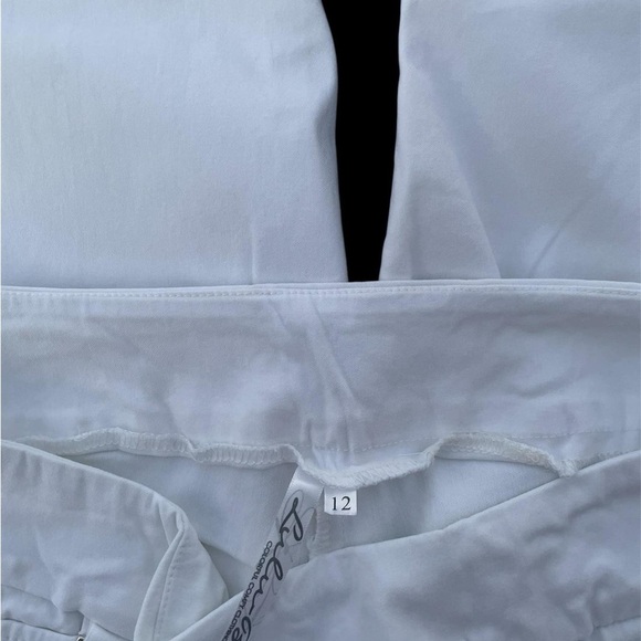 Lulú-B  size L color white - Picture 3 of 4